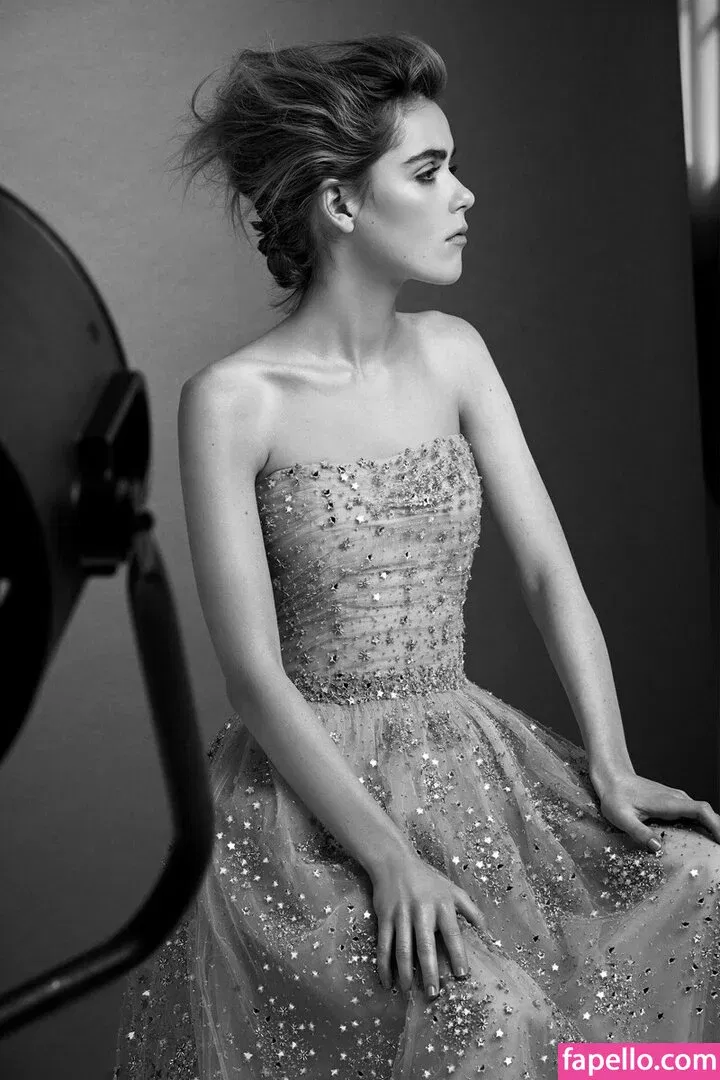 AdventuresSabrina / Kiernan Shipka / kiernanshipka Onlyfans Photo Gallery 