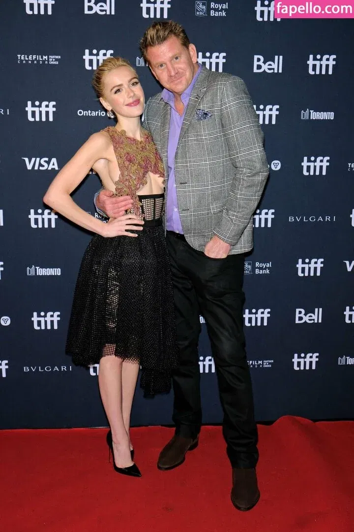 AdventuresSabrina / Kiernan Shipka / kiernanshipka Onlyfans Photo Gallery 