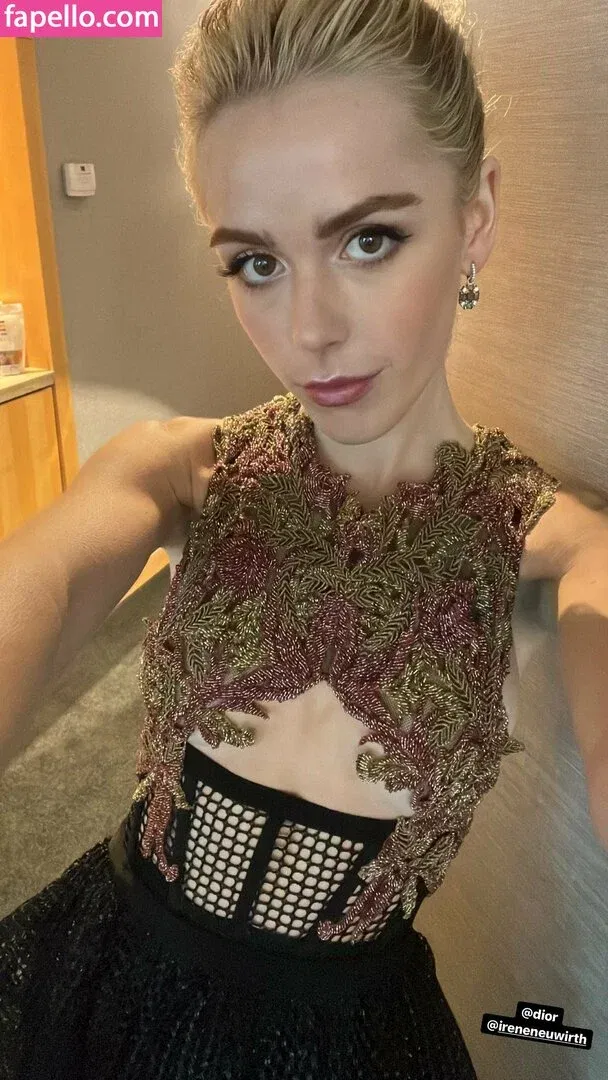 AdventuresSabrina / Kiernan Shipka / kiernanshipka Onlyfans Photo Gallery 