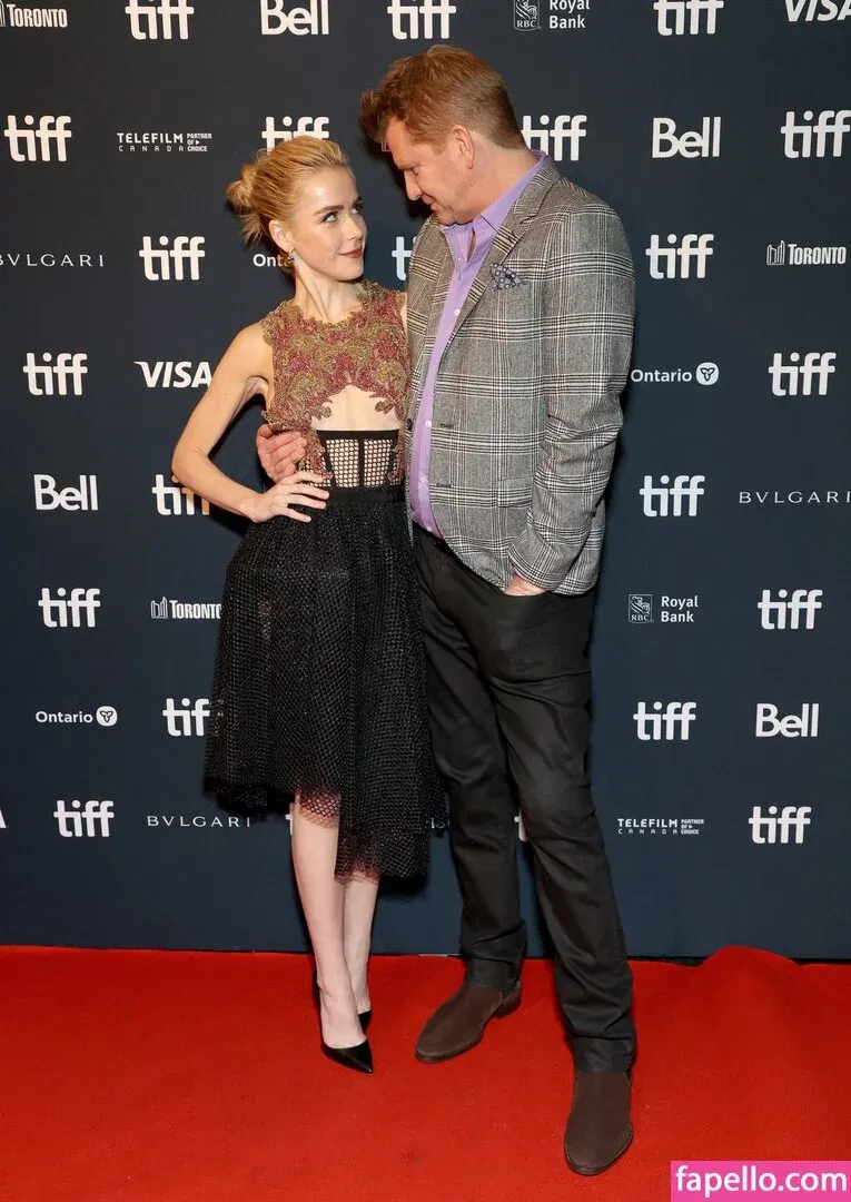 AdventuresSabrina / Kiernan Shipka / kiernanshipka Onlyfans Photo Gallery 