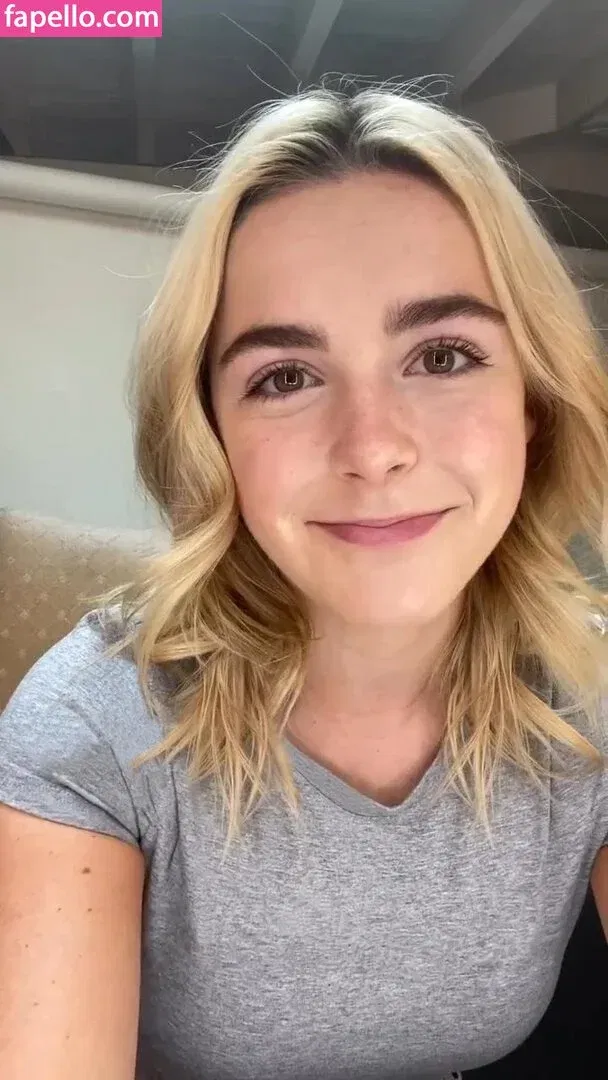AdventuresSabrina / Kiernan Shipka / kiernanshipka Onlyfans Photo Gallery 