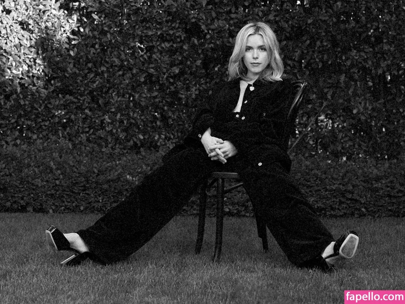 AdventuresSabrina / Kiernan Shipka / kiernanshipka Onlyfans Photo Gallery 