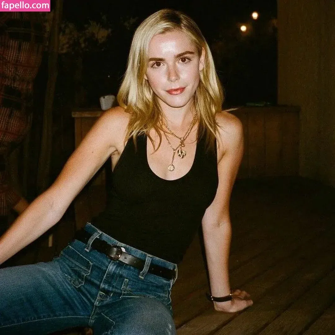 AdventuresSabrina / Kiernan Shipka / kiernanshipka Onlyfans Photo Gallery 