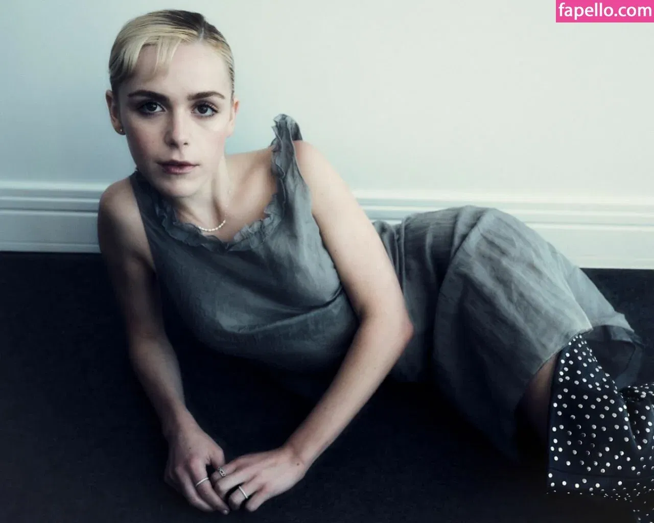 AdventuresSabrina / Kiernan Shipka / kiernanshipka Onlyfans Photo Gallery 