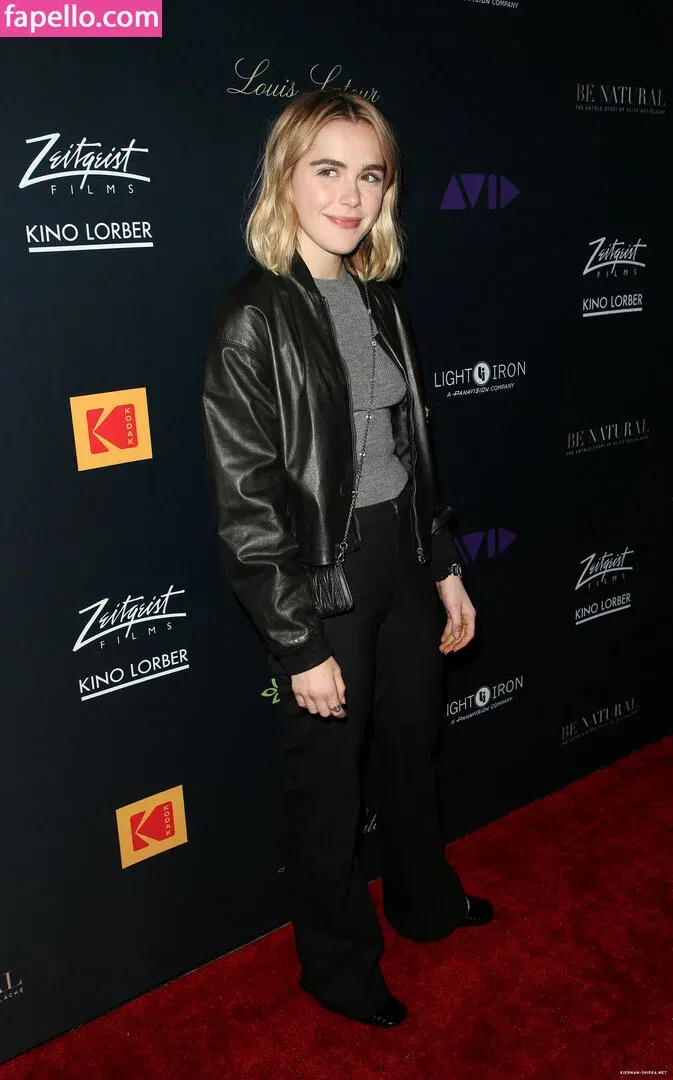 AdventuresSabrina / Kiernan Shipka / kiernanshipka Onlyfans Photo Gallery 