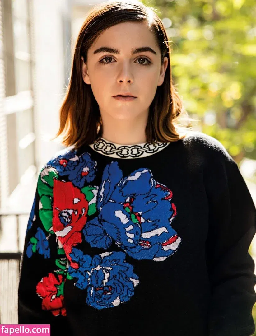 AdventuresSabrina / Kiernan Shipka / kiernanshipka Onlyfans Photo Gallery 