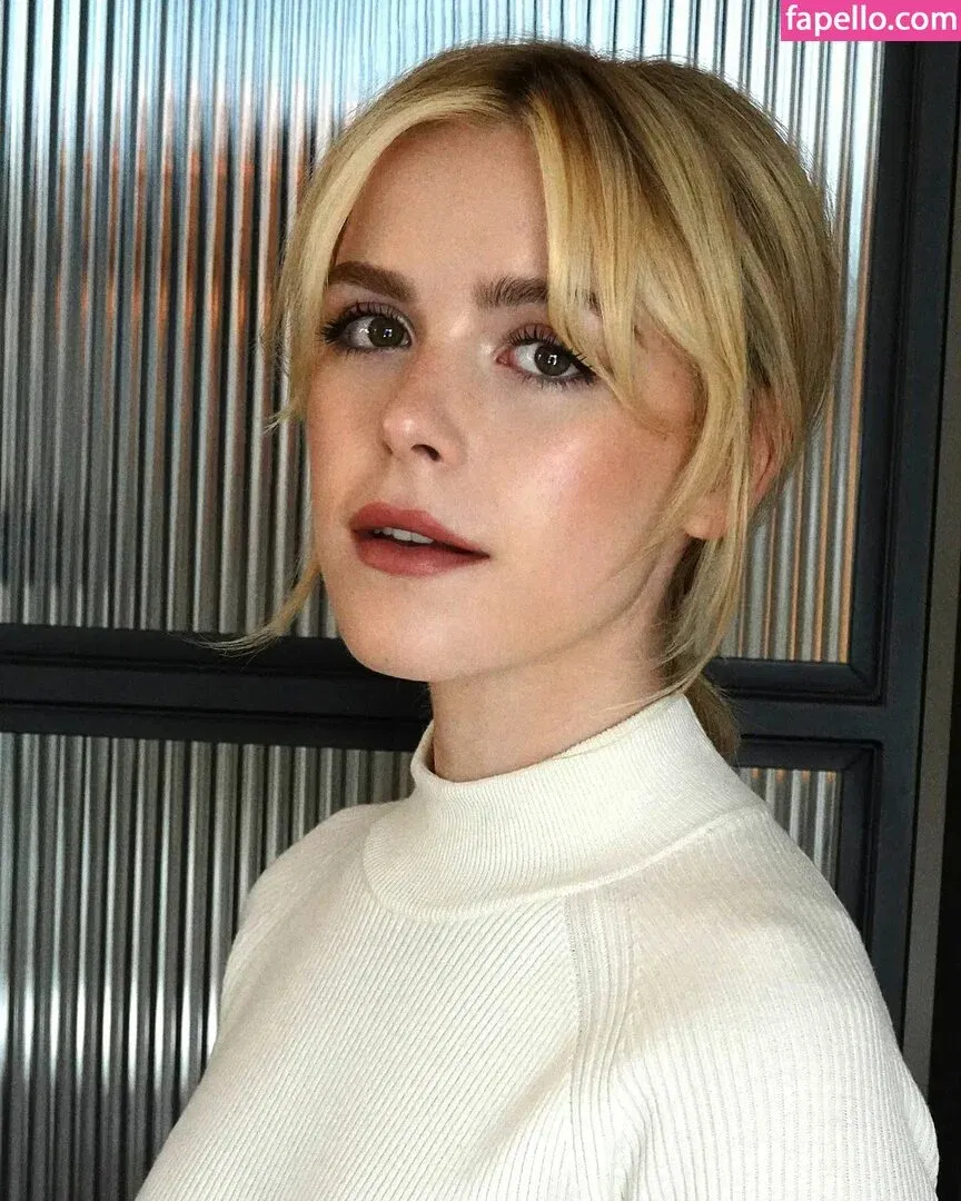 AdventuresSabrina / Kiernan Shipka / kiernanshipka Onlyfans Photo Gallery 