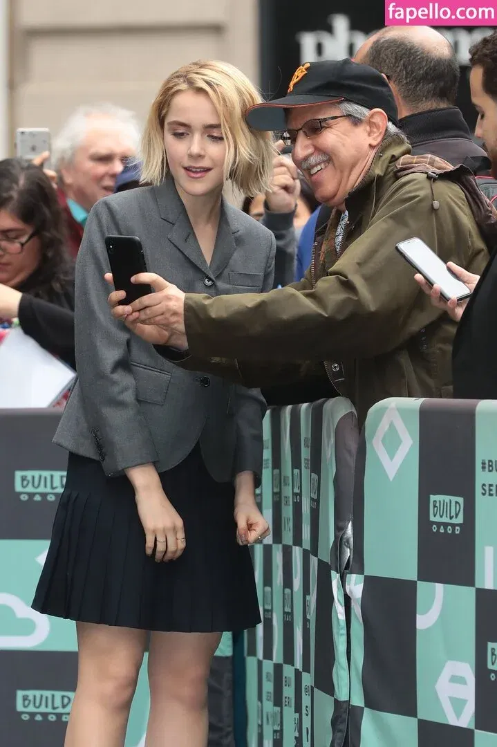 AdventuresSabrina / Kiernan Shipka / kiernanshipka Onlyfans Photo Gallery 