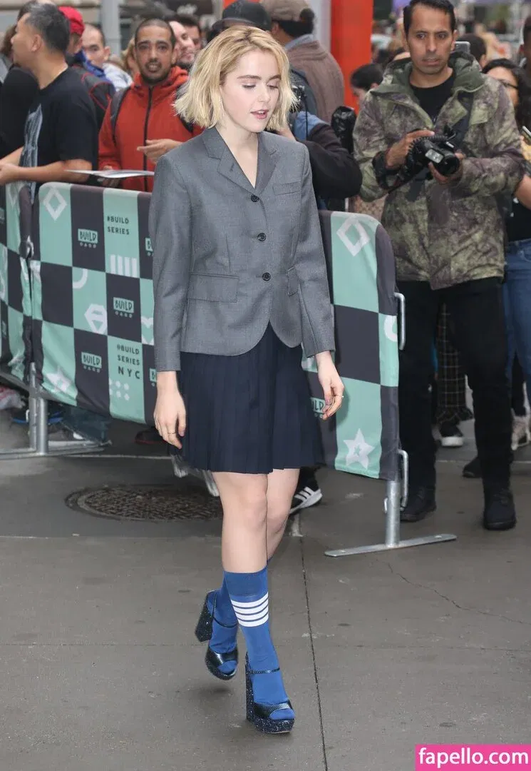 AdventuresSabrina / Kiernan Shipka / kiernanshipka Onlyfans Photo Gallery 