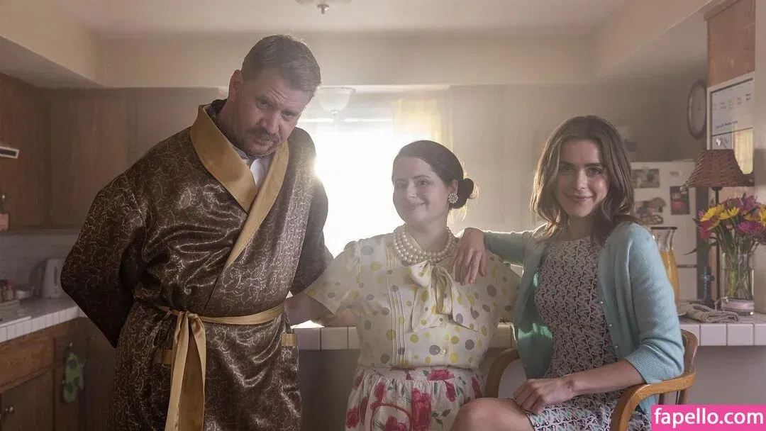 AdventuresSabrina / Kiernan Shipka / kiernanshipka Onlyfans Photo Gallery 