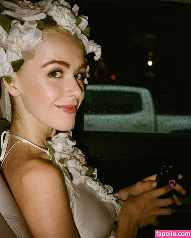 AdventuresSabrina / Kiernan Shipka / kiernanshipka Onlyfans Photo Gallery 