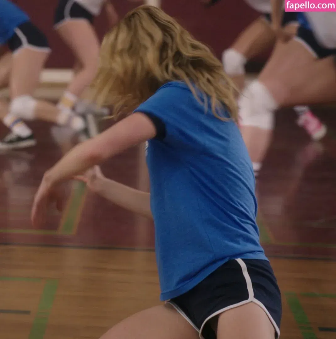 AdventuresSabrina / Kiernan Shipka / kiernanshipka Onlyfans Photo Gallery 