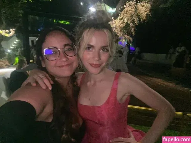 AdventuresSabrina / Kiernan Shipka / kiernanshipka Onlyfans Photo Gallery 