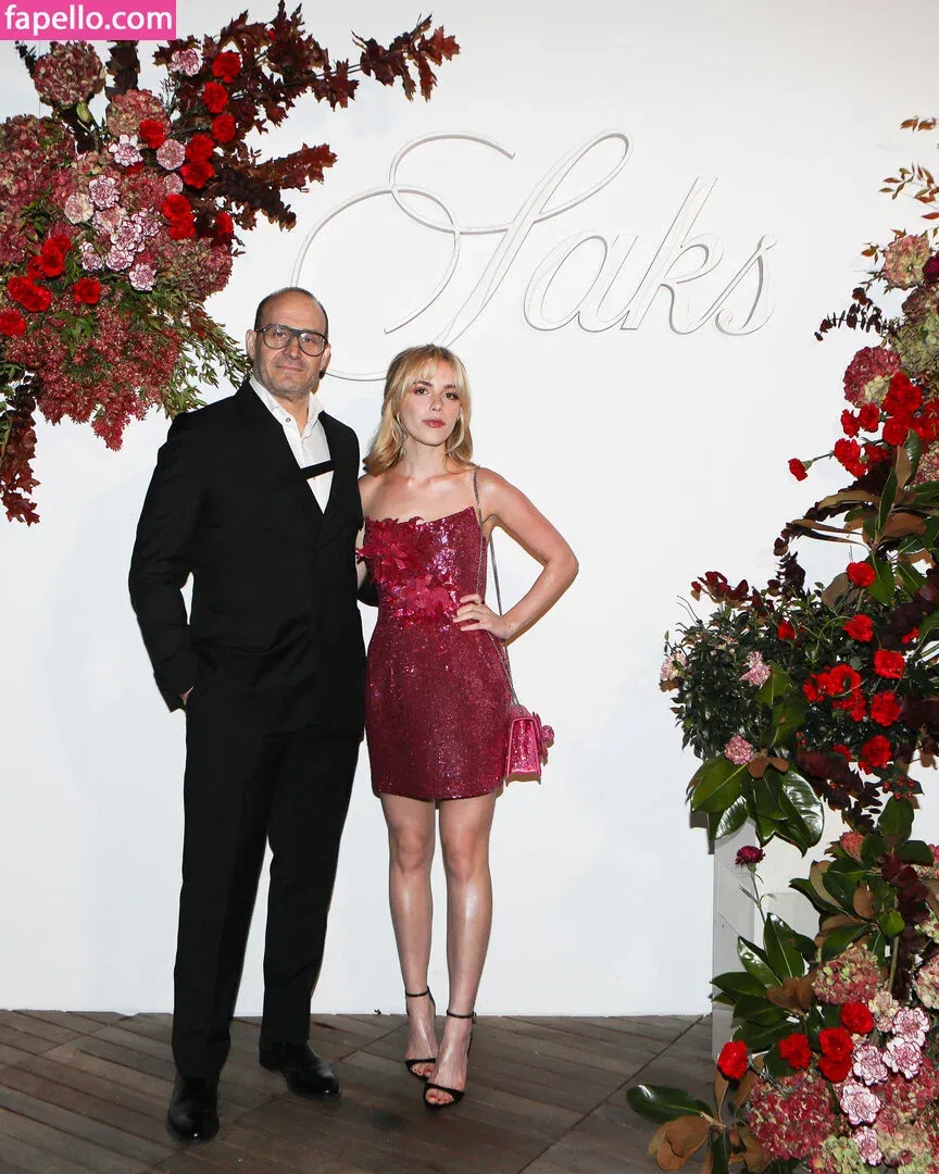 AdventuresSabrina / Kiernan Shipka / kiernanshipka Onlyfans Photo Gallery 