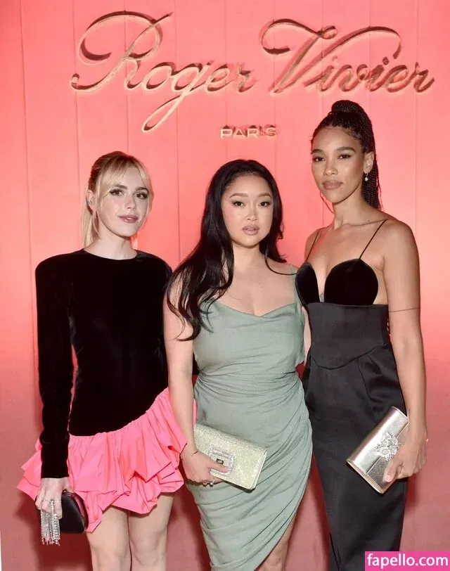 AdventuresSabrina / Kiernan Shipka / kiernanshipka Onlyfans Photo Gallery 