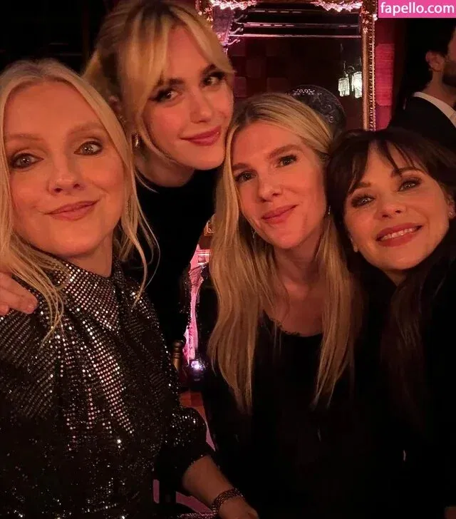 AdventuresSabrina / Kiernan Shipka / kiernanshipka Onlyfans Photo Gallery 