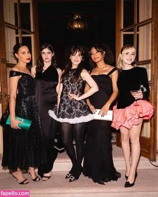 AdventuresSabrina / Kiernan Shipka / kiernanshipka Onlyfans Photo Gallery 