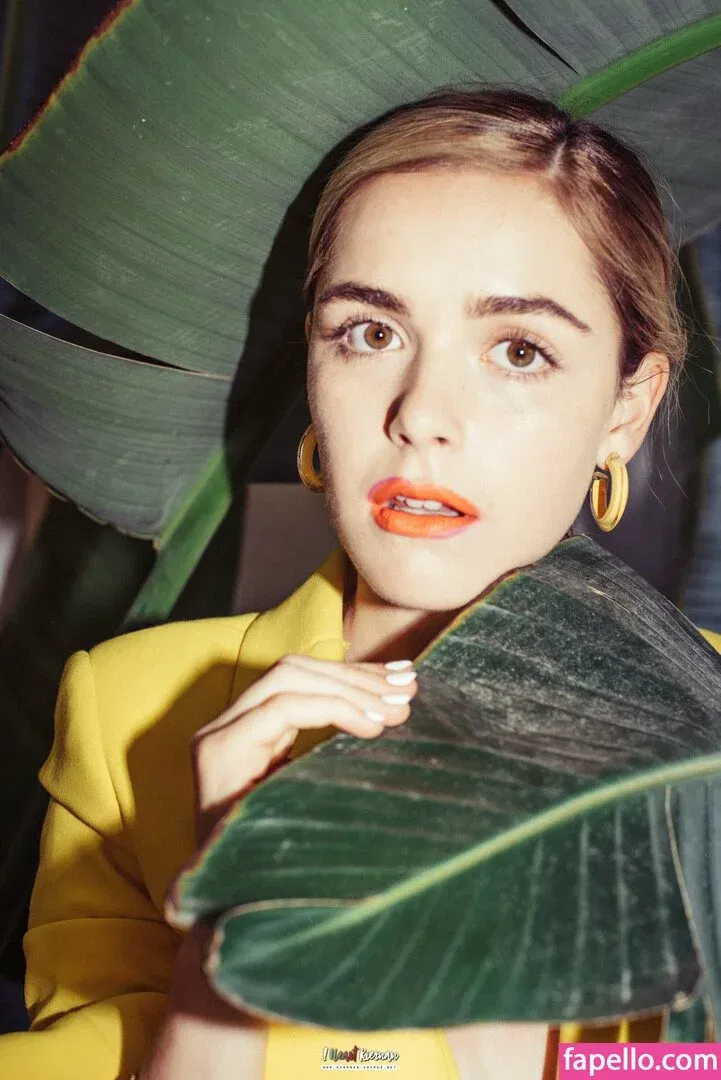 AdventuresSabrina / Kiernan Shipka / kiernanshipka Onlyfans Photo Gallery 