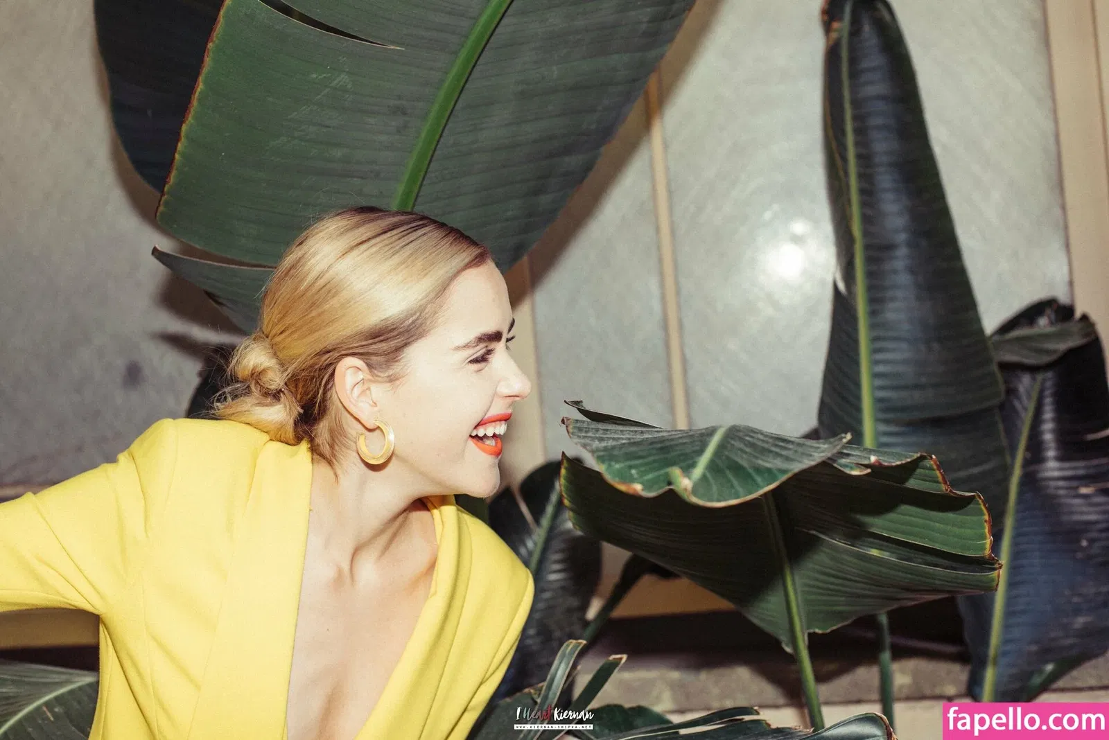 AdventuresSabrina / Kiernan Shipka / kiernanshipka Onlyfans Photo Gallery 