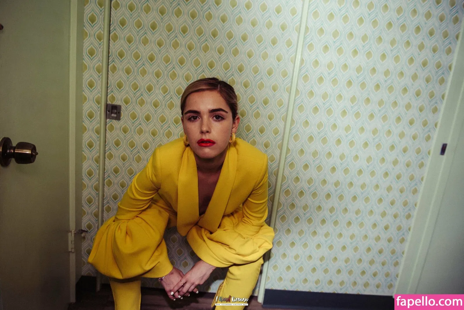 AdventuresSabrina / Kiernan Shipka / kiernanshipka Onlyfans Photo Gallery 