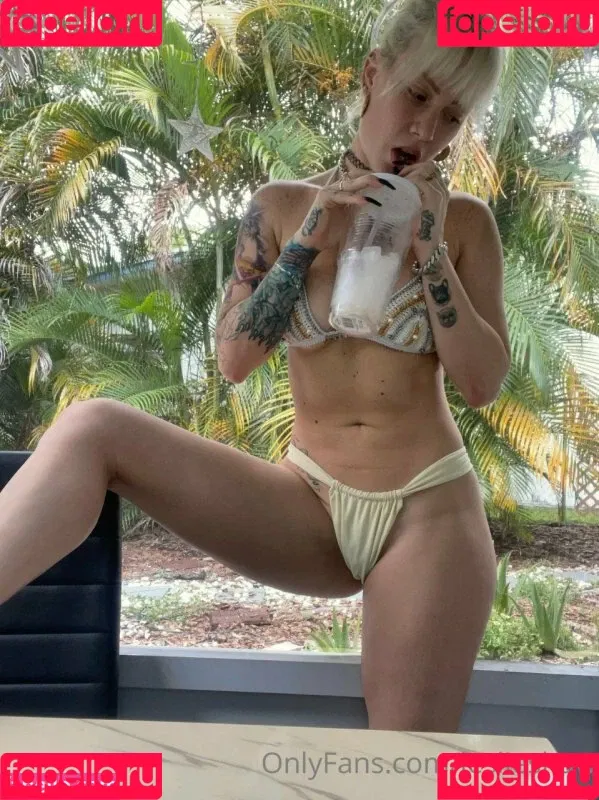 Leslie Shaw / leslieshaw Onlyfans Photo Gallery 