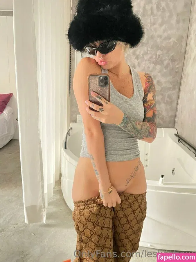 Leslie Shaw / leslieshaw Onlyfans Photo Gallery 