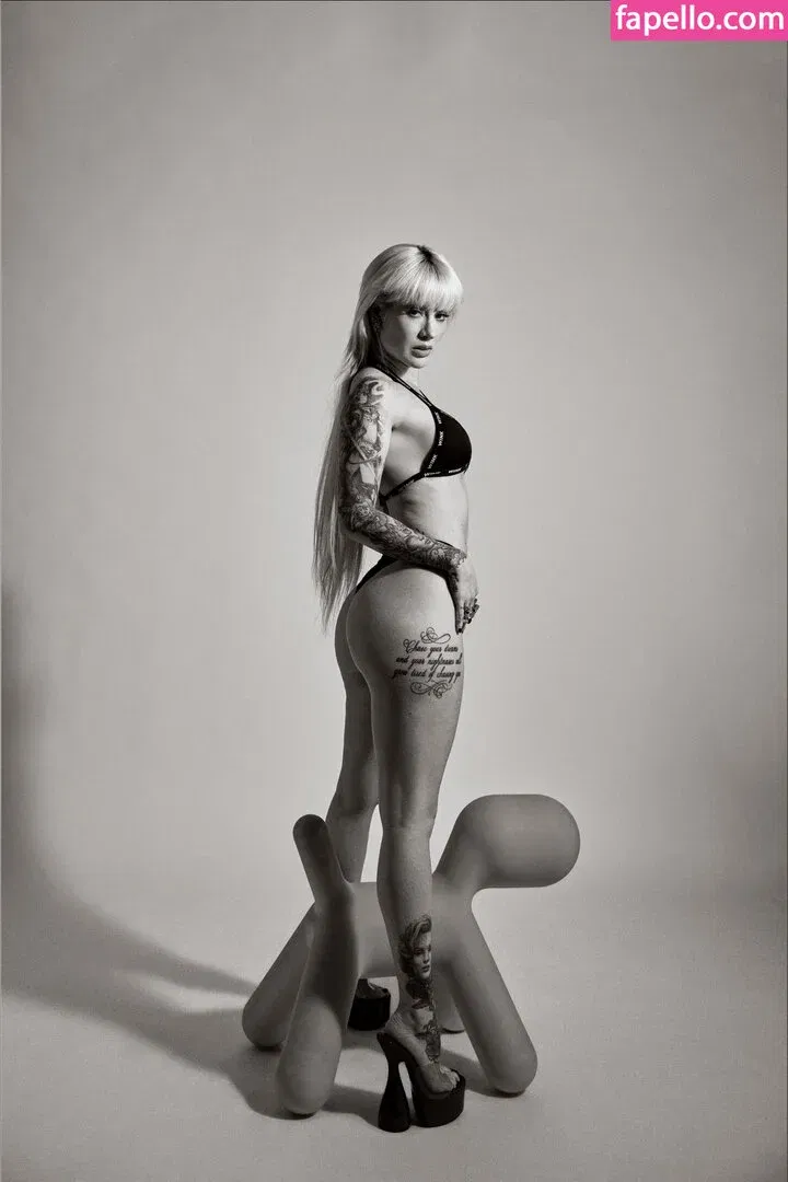 Leslie Shaw / leslieshaw Onlyfans Photo Gallery 