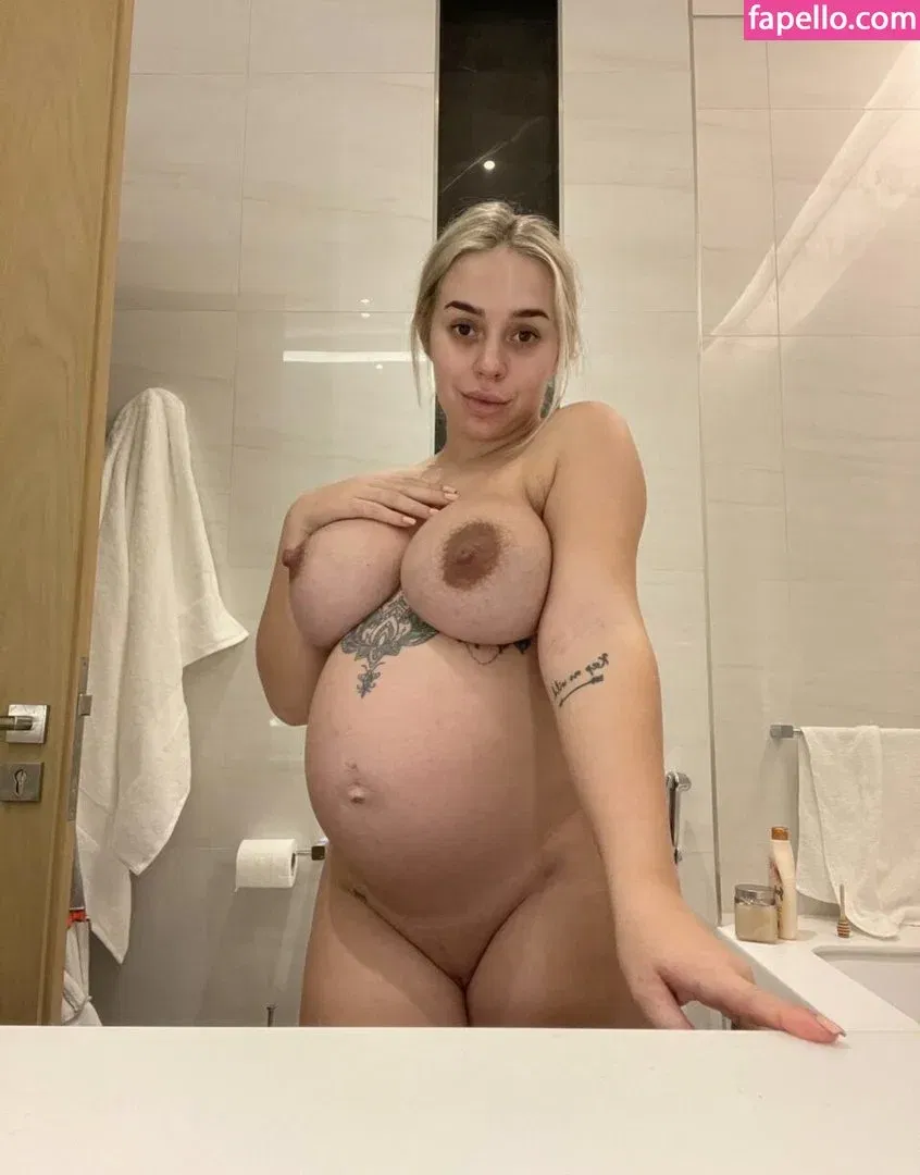 bexmarieee / xxbeccamariefree Onlyfans Photo Gallery 