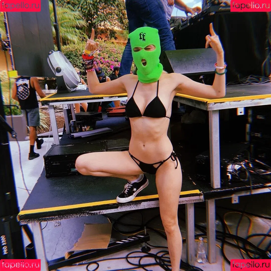 Dani Thorne / dani_thorne Onlyfans Photo Gallery 