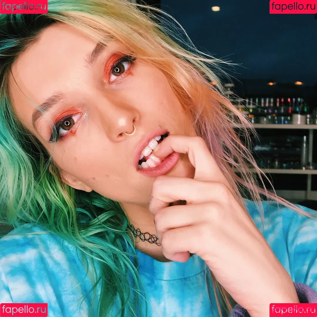 Dani Thorne / dani_thorne Onlyfans Photo Gallery 