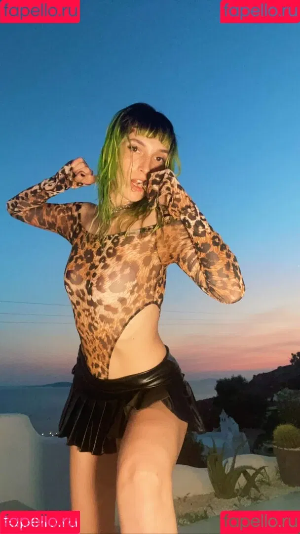 Dani Thorne / dani_thorne Onlyfans Photo Gallery 