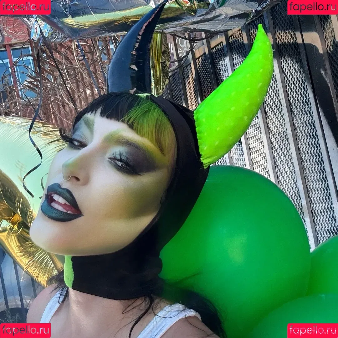 Dani Thorne / dani_thorne Onlyfans Photo Gallery 