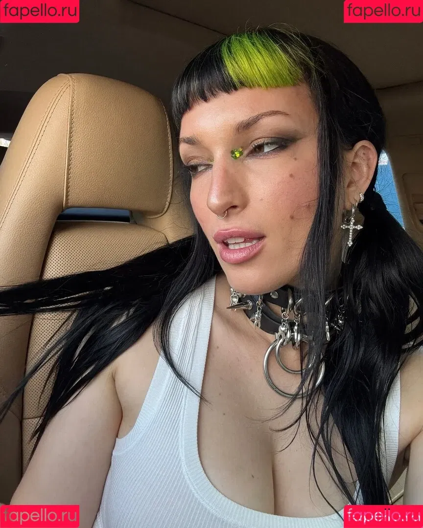 Dani Thorne / dani_thorne Onlyfans Photo Gallery 