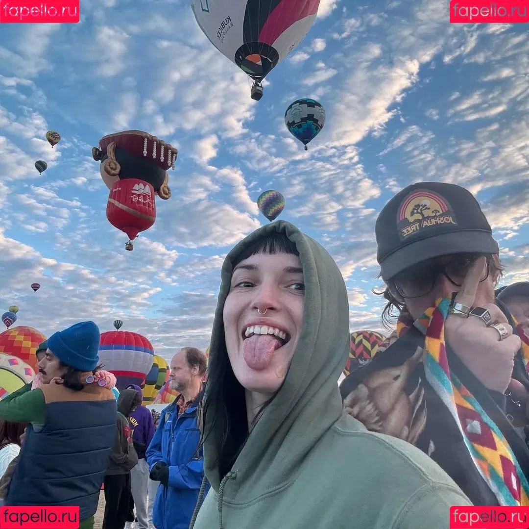 Dani Thorne / dani_thorne Onlyfans Photo Gallery 