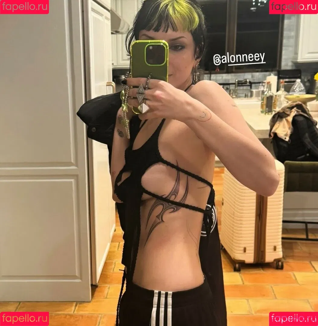 Dani Thorne / dani_thorne Onlyfans Photo Gallery 