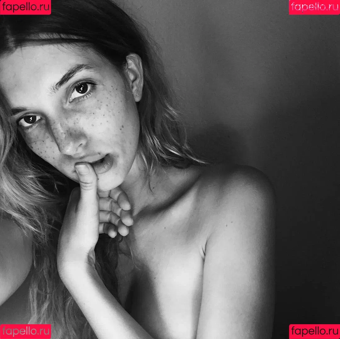 Dani Thorne / dani_thorne Onlyfans Photo Gallery 