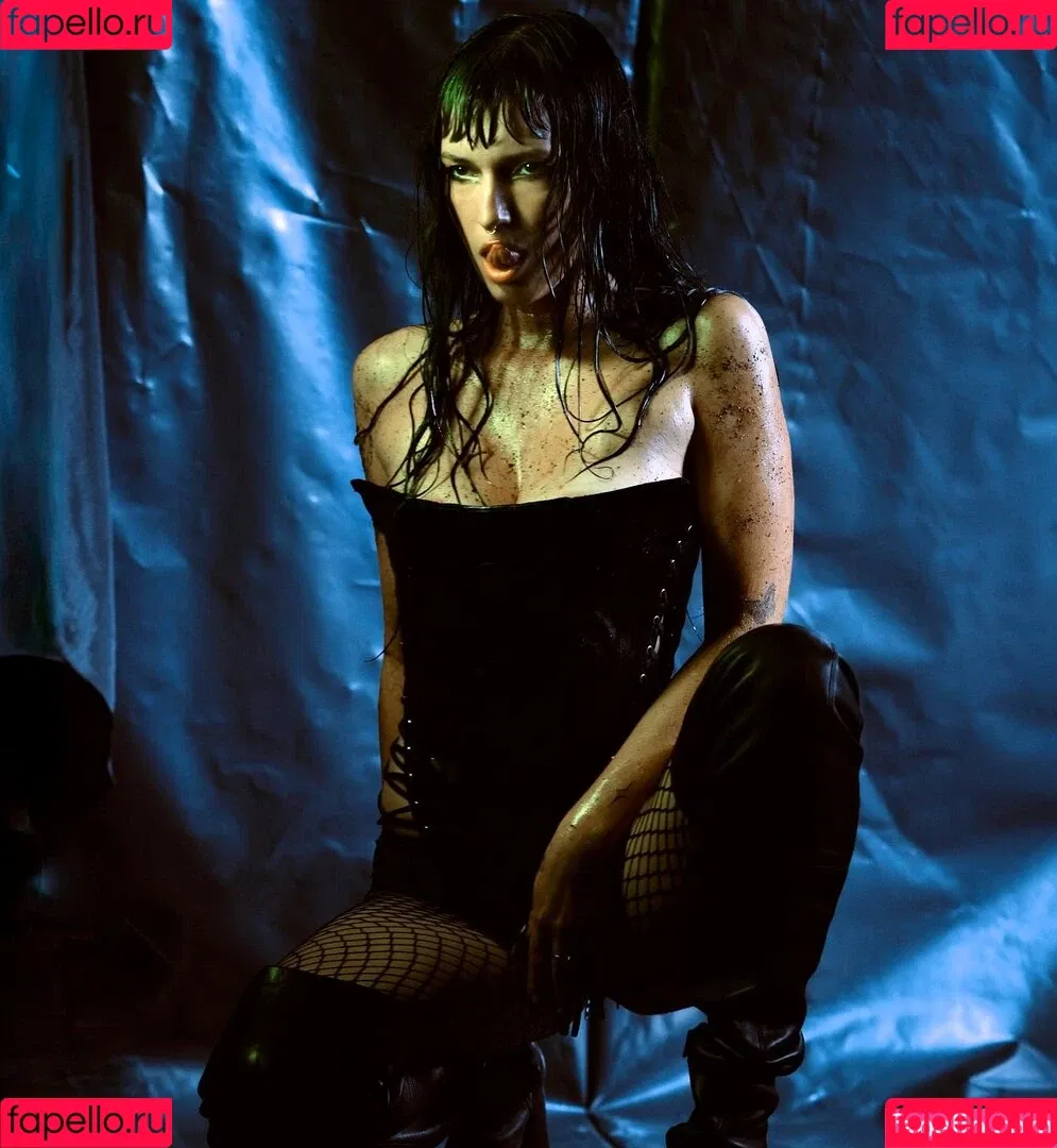 Dani Thorne / dani_thorne Onlyfans Photo Gallery 