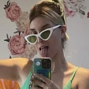 Dani Thorne / dani_thorne Onlyfans Photo Gallery 