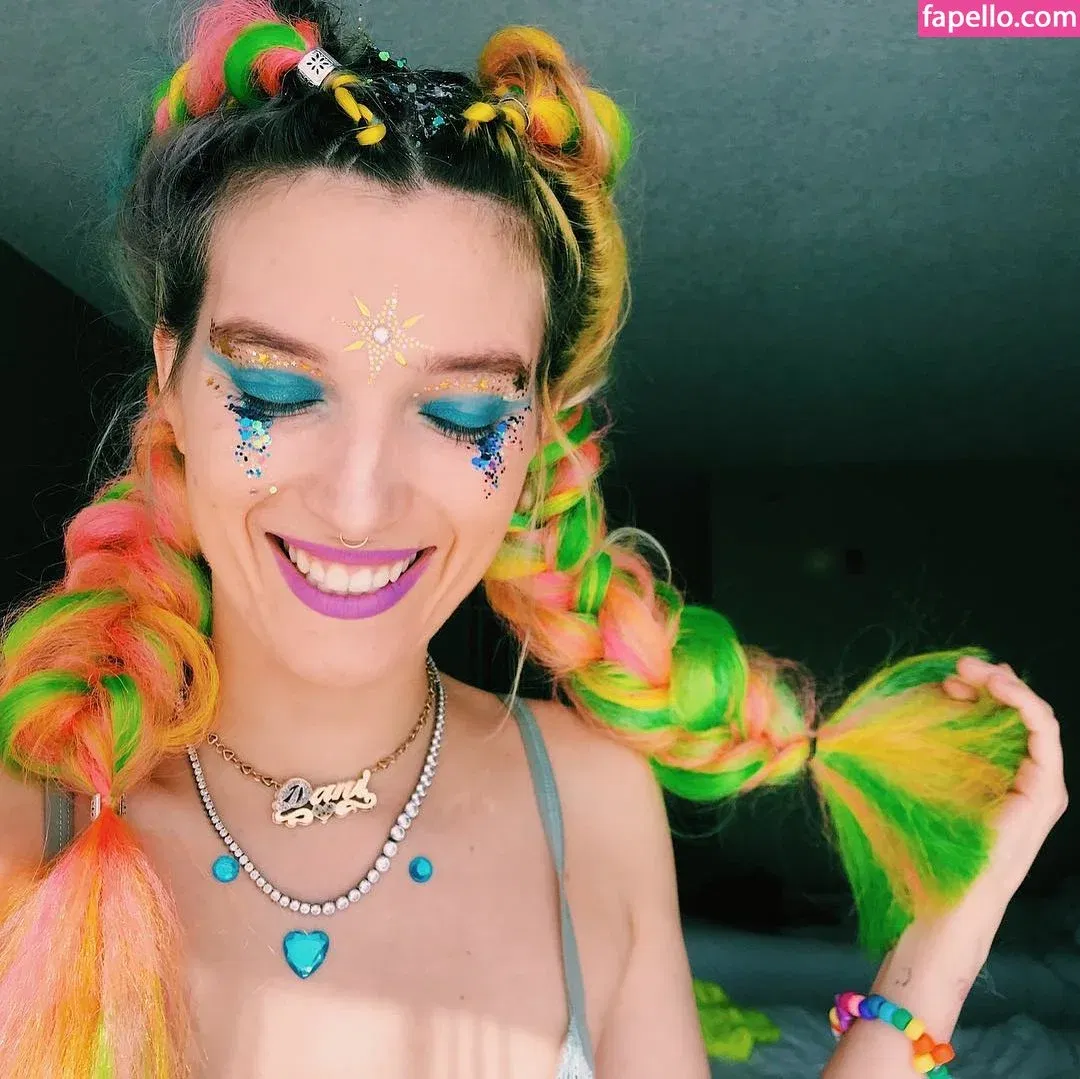 Dani Thorne / dani_thorne Onlyfans Photo Gallery 