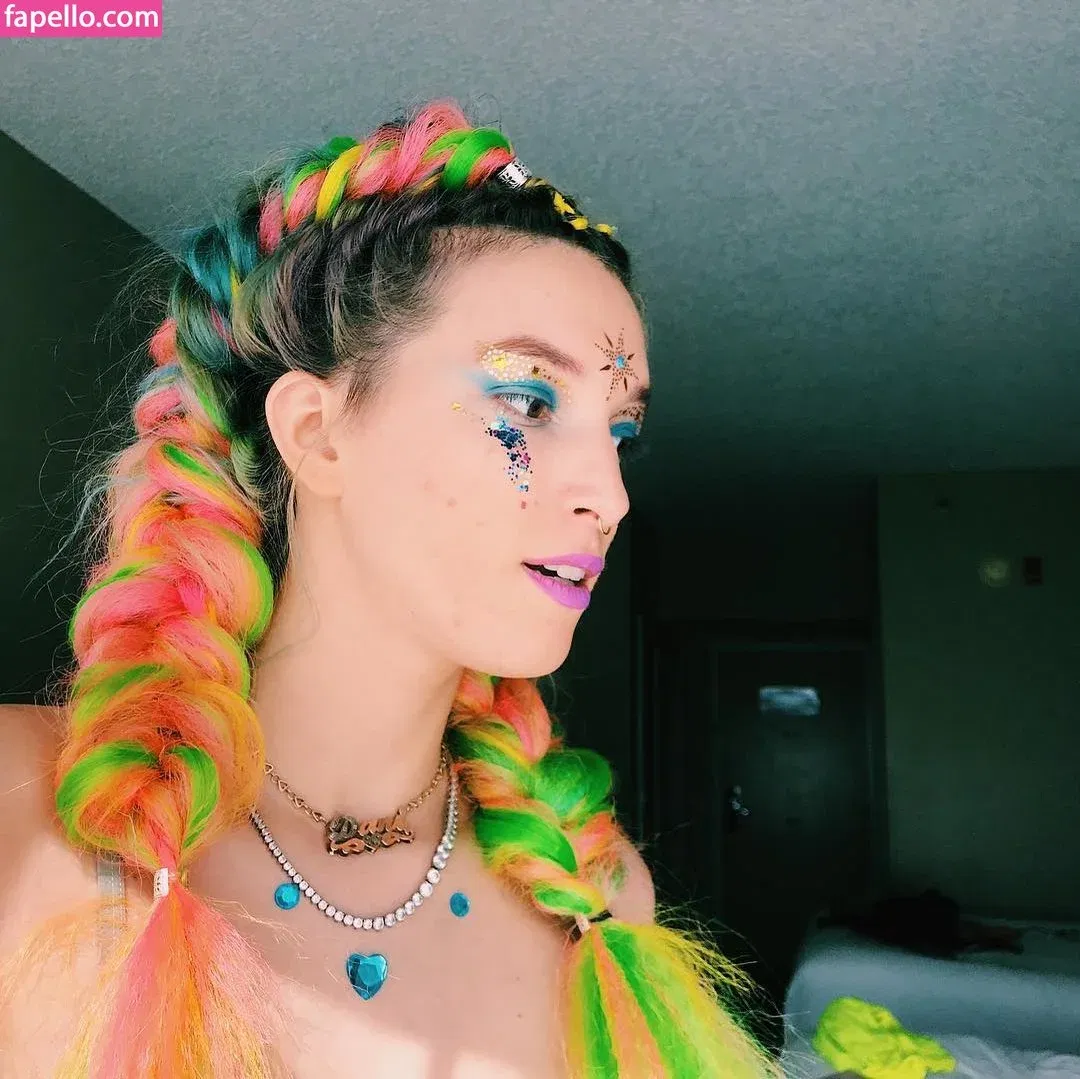 Dani Thorne / dani_thorne Onlyfans Photo Gallery 