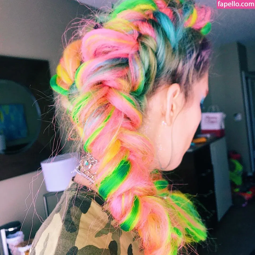 Dani Thorne / dani_thorne Onlyfans Photo Gallery 