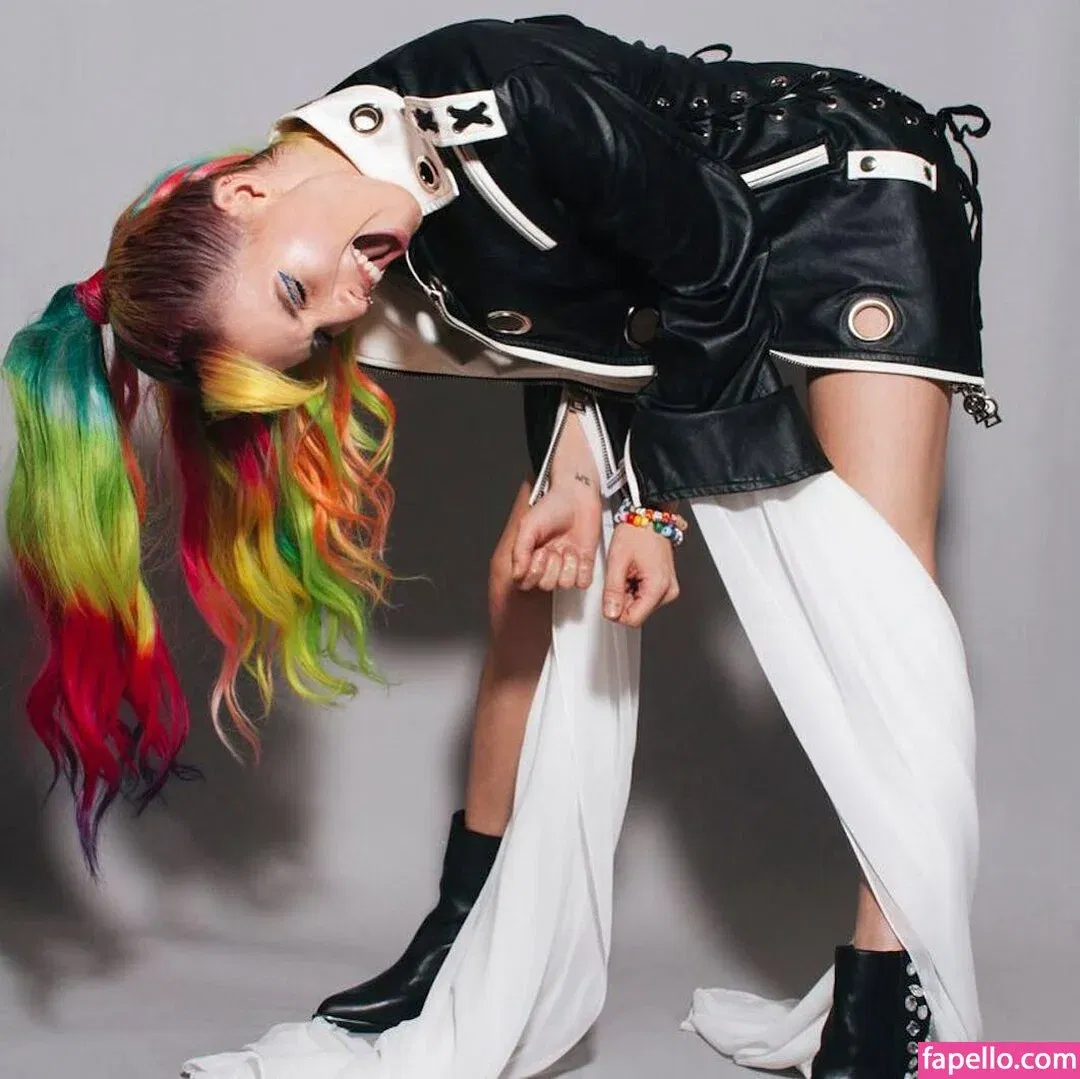 Dani Thorne / dani_thorne Onlyfans Photo Gallery 