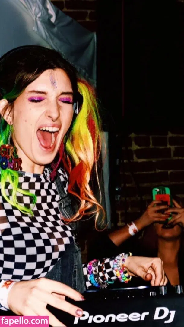 Dani Thorne / dani_thorne Onlyfans Photo Gallery 