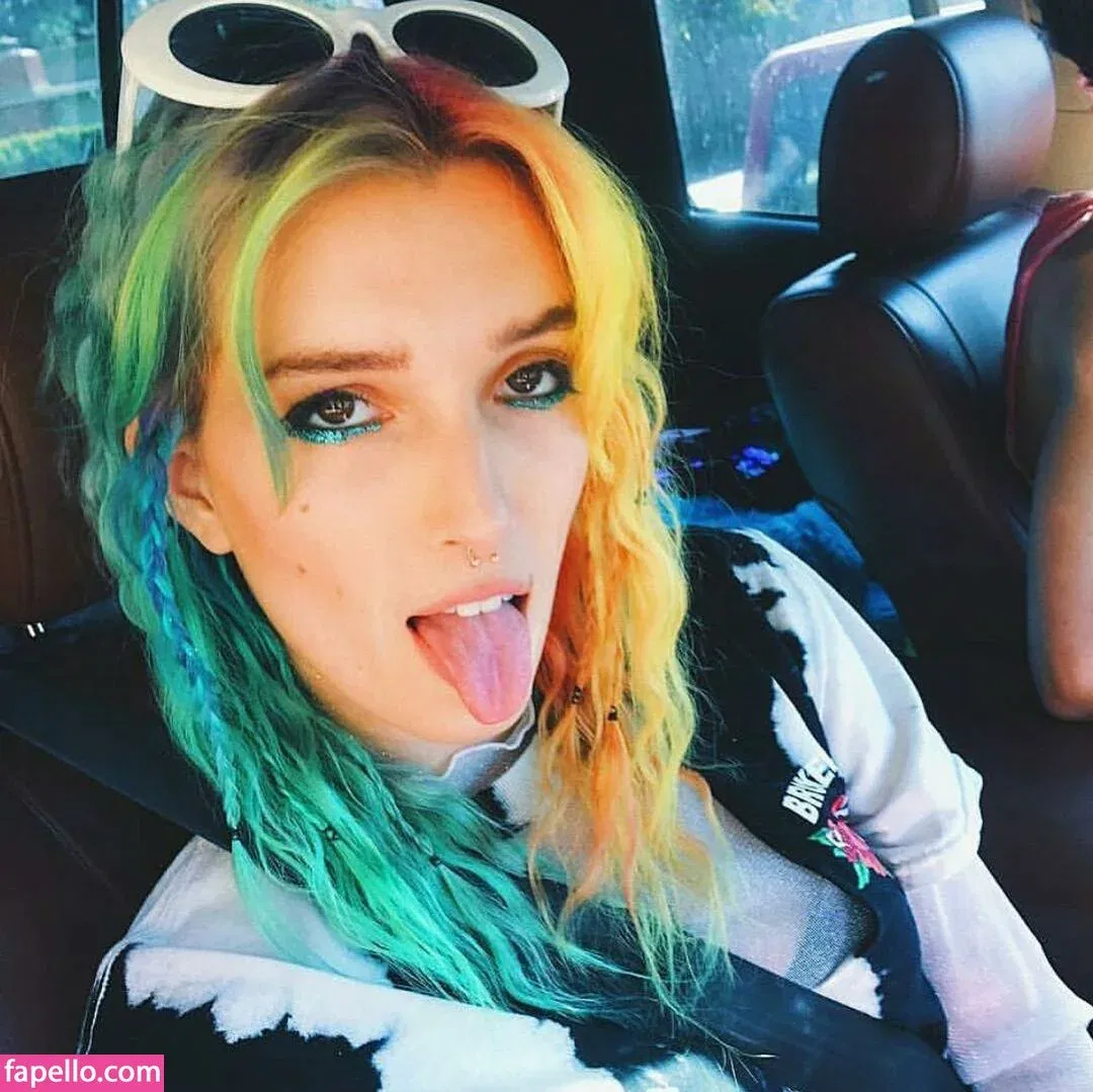 Dani Thorne / dani_thorne Onlyfans Photo Gallery 