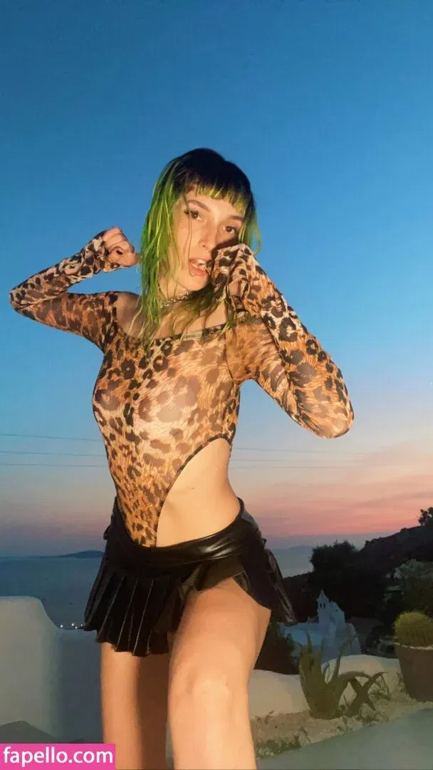 Dani Thorne / dani_thorne Onlyfans Photo Gallery 