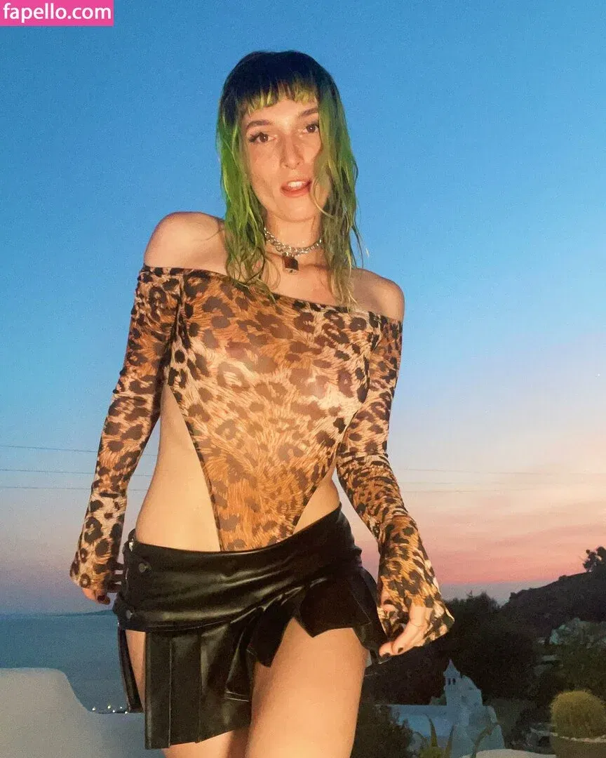 Dani Thorne / dani_thorne Onlyfans Photo Gallery 