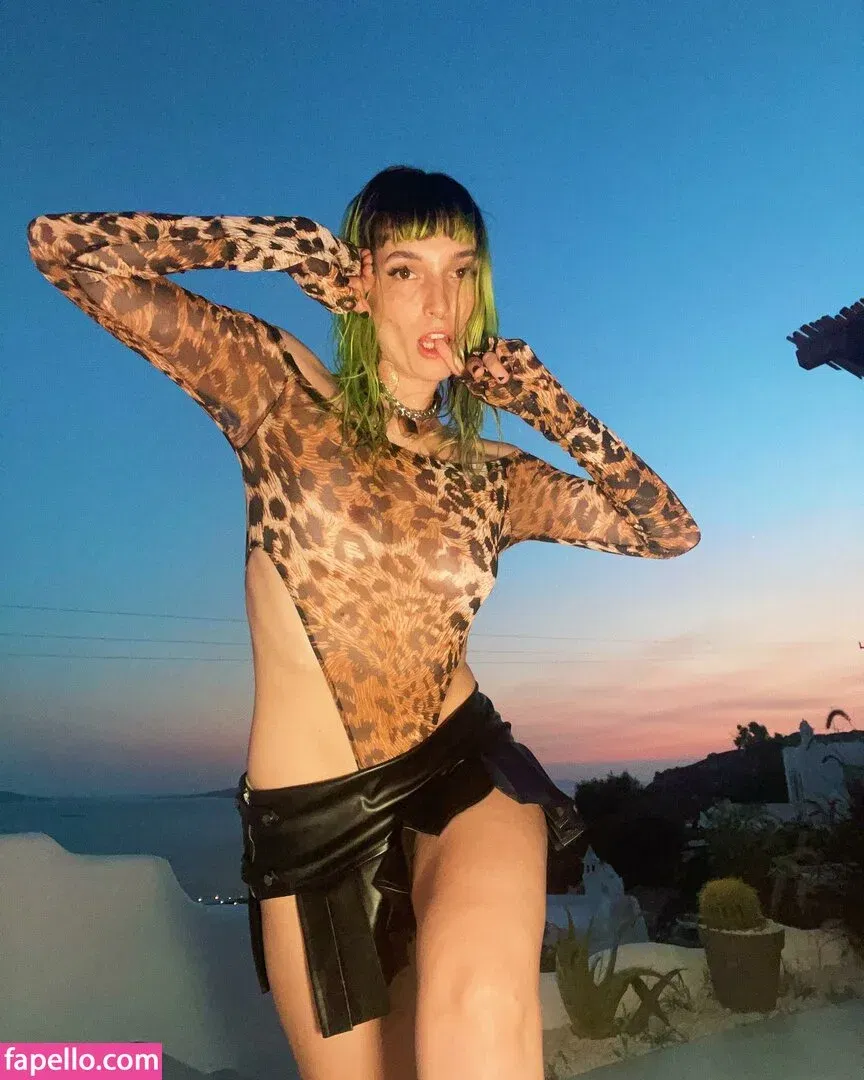 Dani Thorne / dani_thorne Onlyfans Photo Gallery 