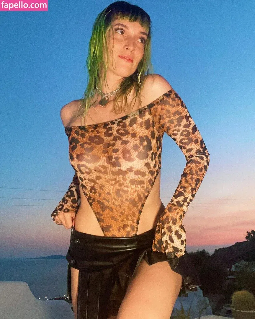 Dani Thorne / dani_thorne Onlyfans Photo Gallery 