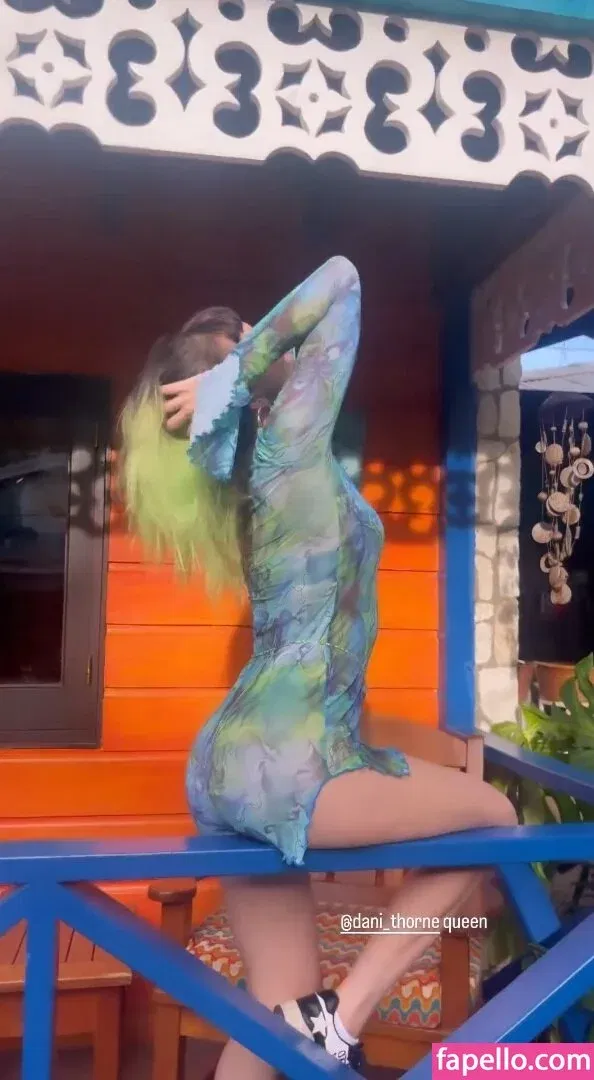Dani Thorne / dani_thorne Onlyfans Photo Gallery 