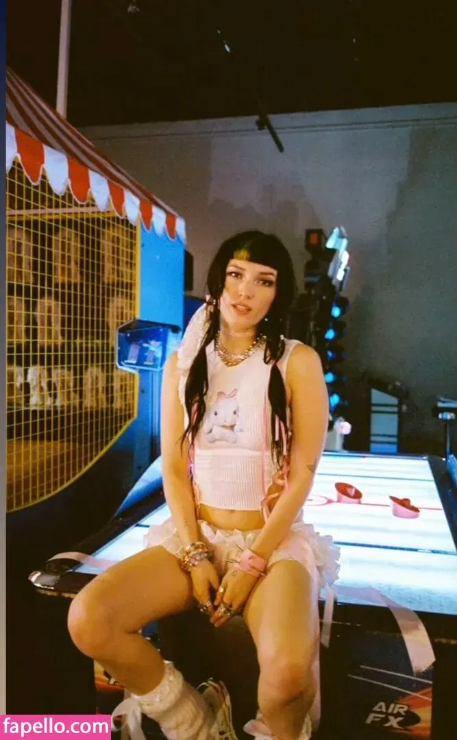 Dani Thorne / dani_thorne Onlyfans Photo Gallery 